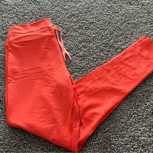 Sarah’s day white fox active leggings